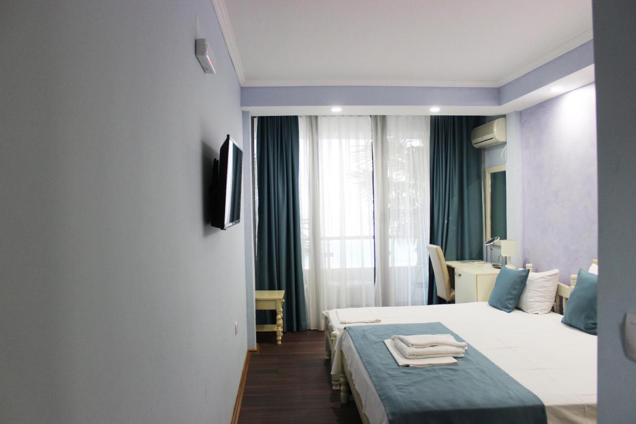 Hotel Sirena Marta à Sutomore Extérieur photo