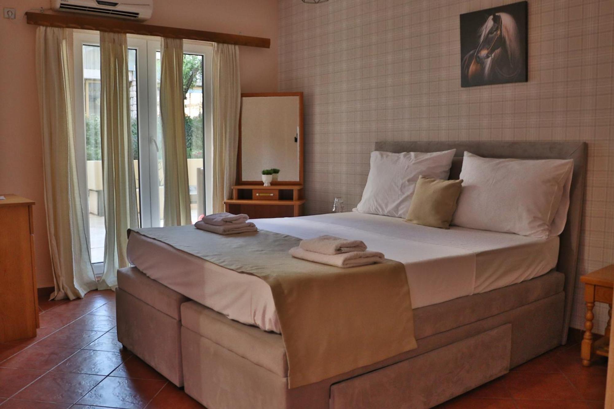 Hotel Sirena Marta à Sutomore Extérieur photo